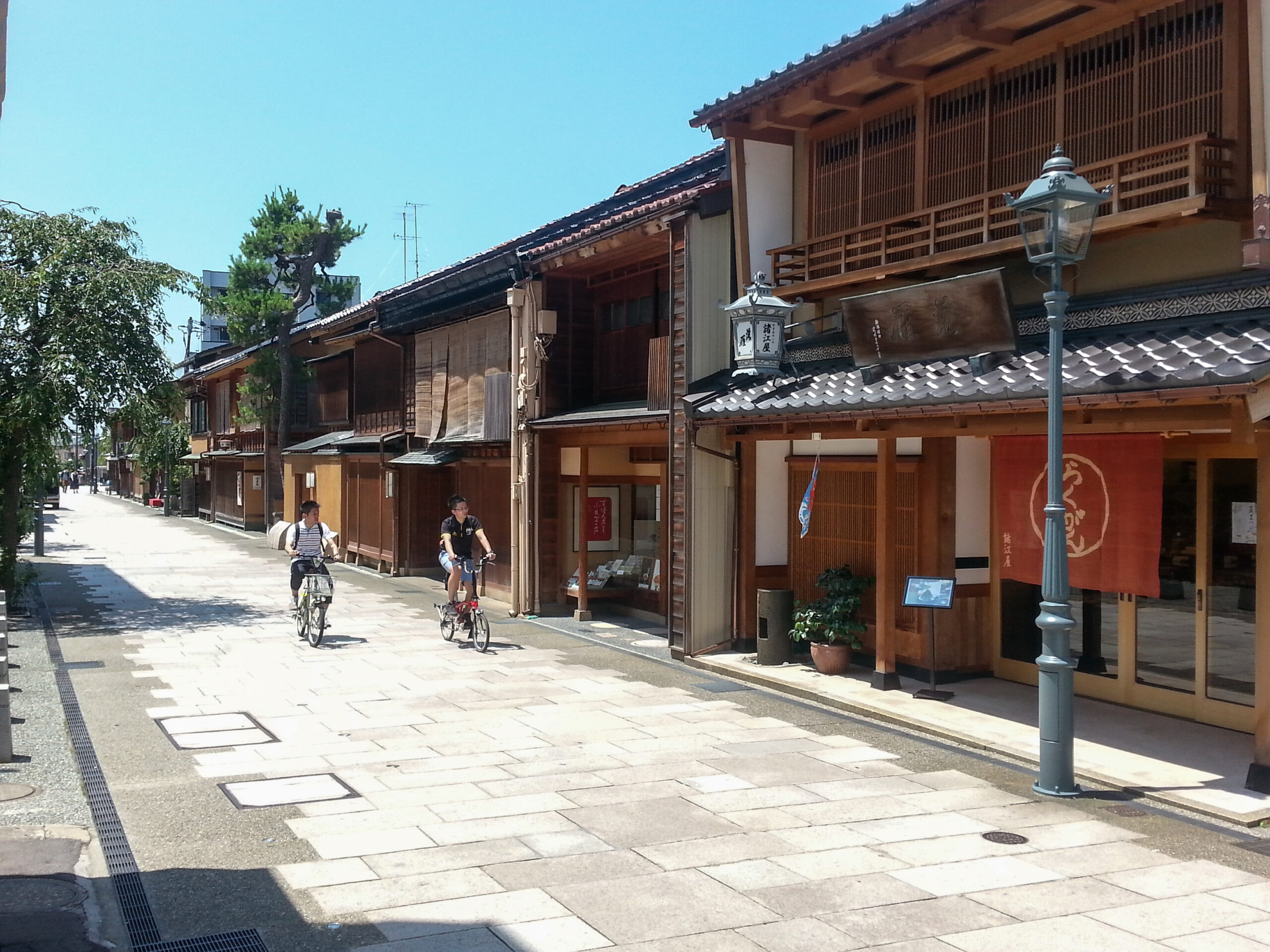 Kanazawa  - the old geisha quarters of Higashi Chaya District