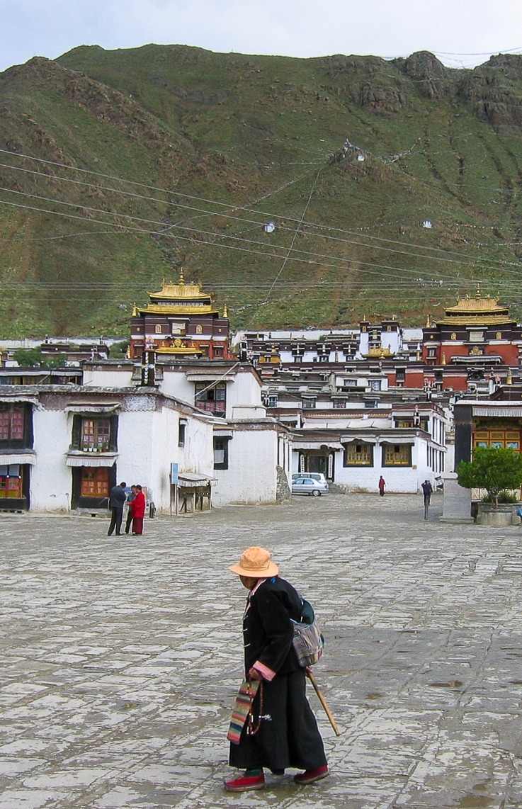 The magnificent Tashilhunpo Monastery, Xigate. Tibet.