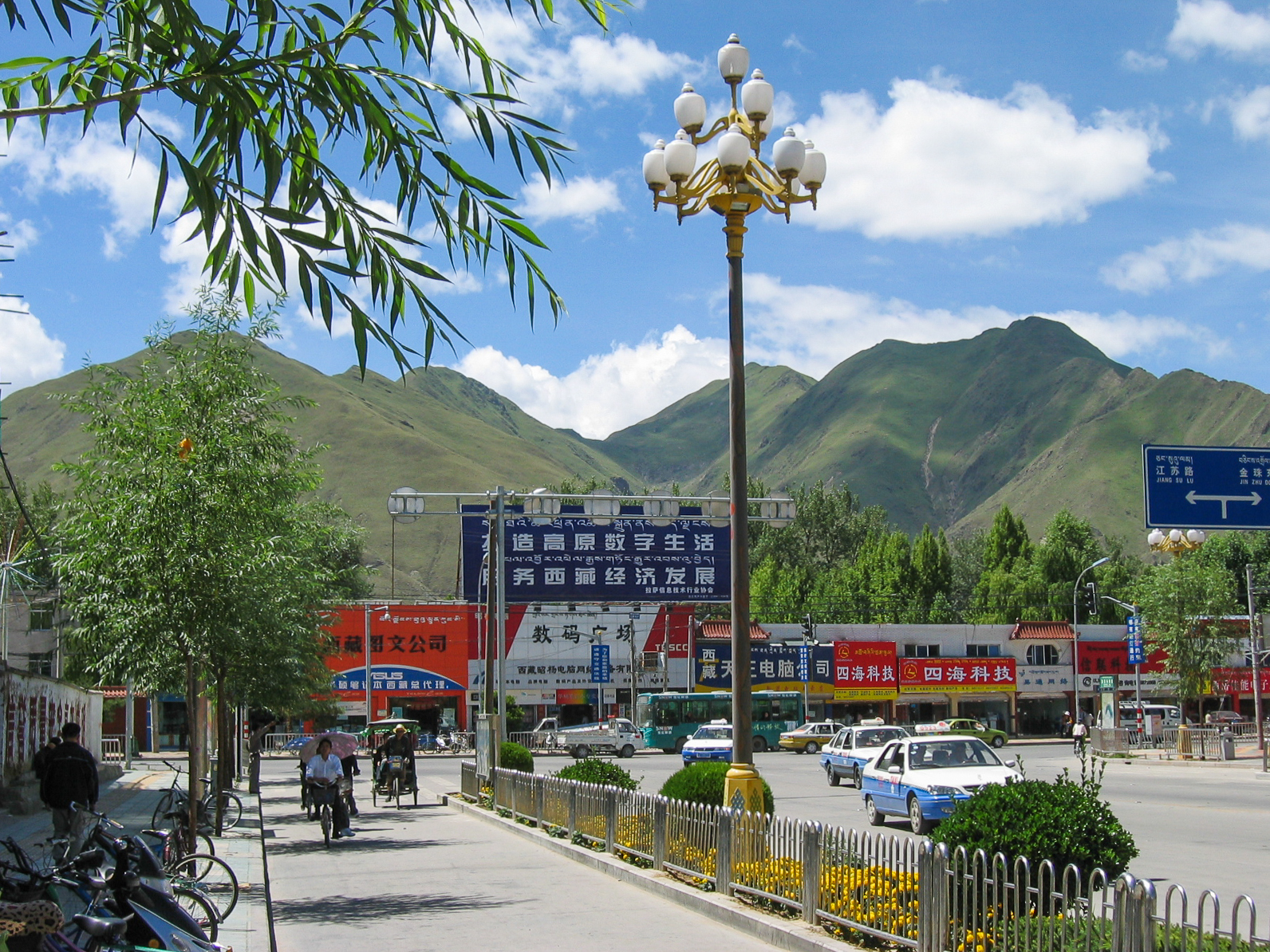 Lhasa a growing city