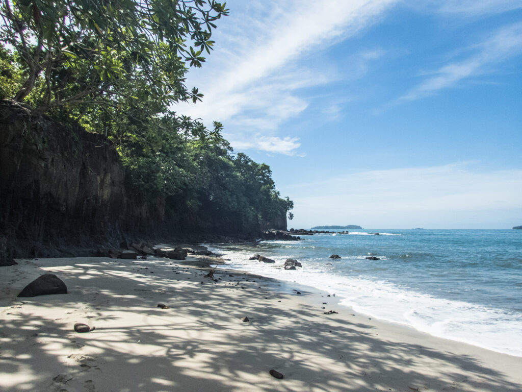 Gaméz Island - main beach