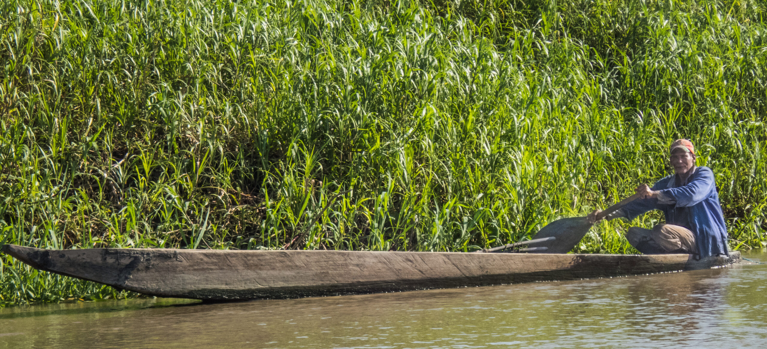 Mompox - Colombia - a local out canoeing