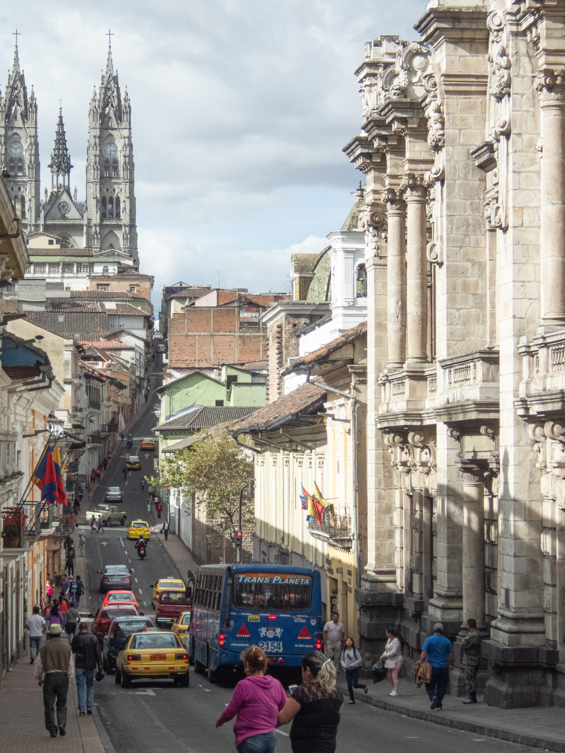 Quito historic centre - towards the Basilica del Voto Nacional