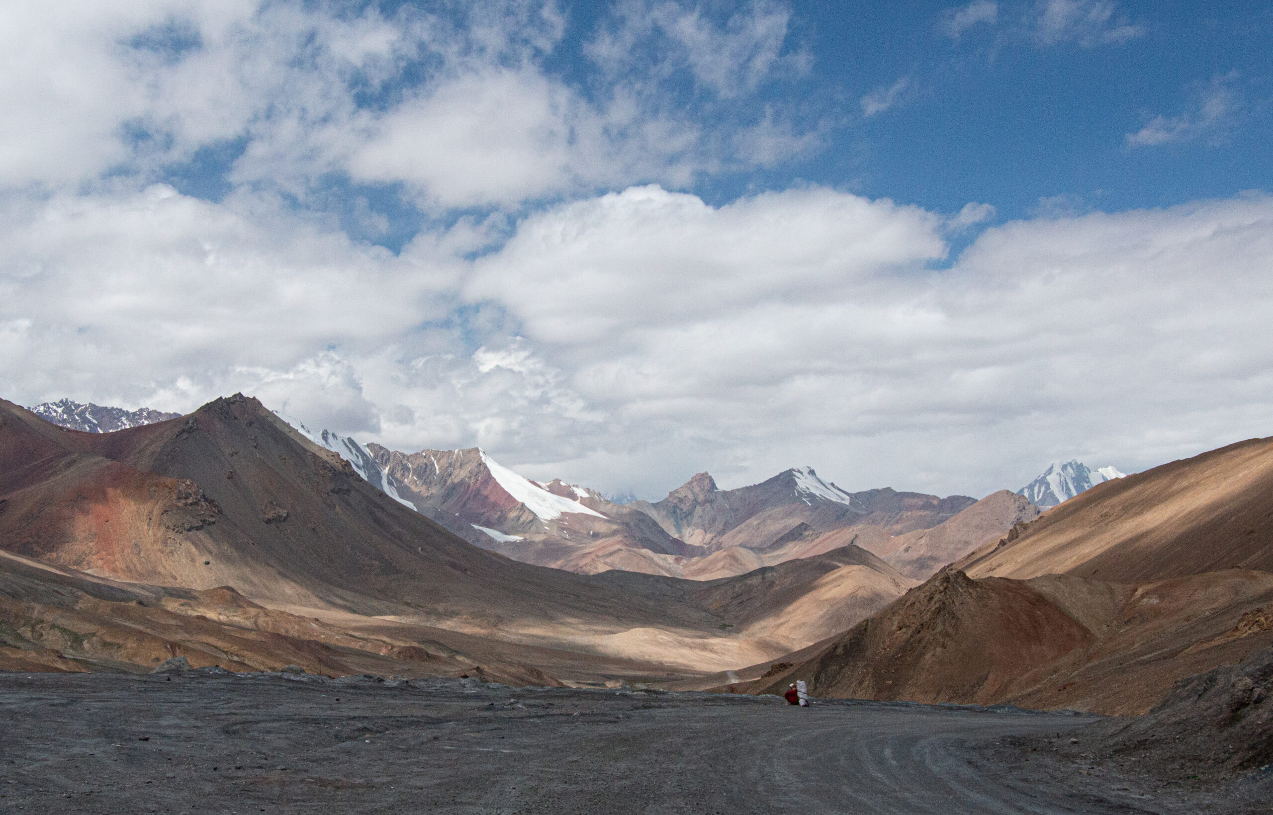 Murghab to Karakul - brilliant skies contrasting with stark mountain scenery and snow-covered peaks