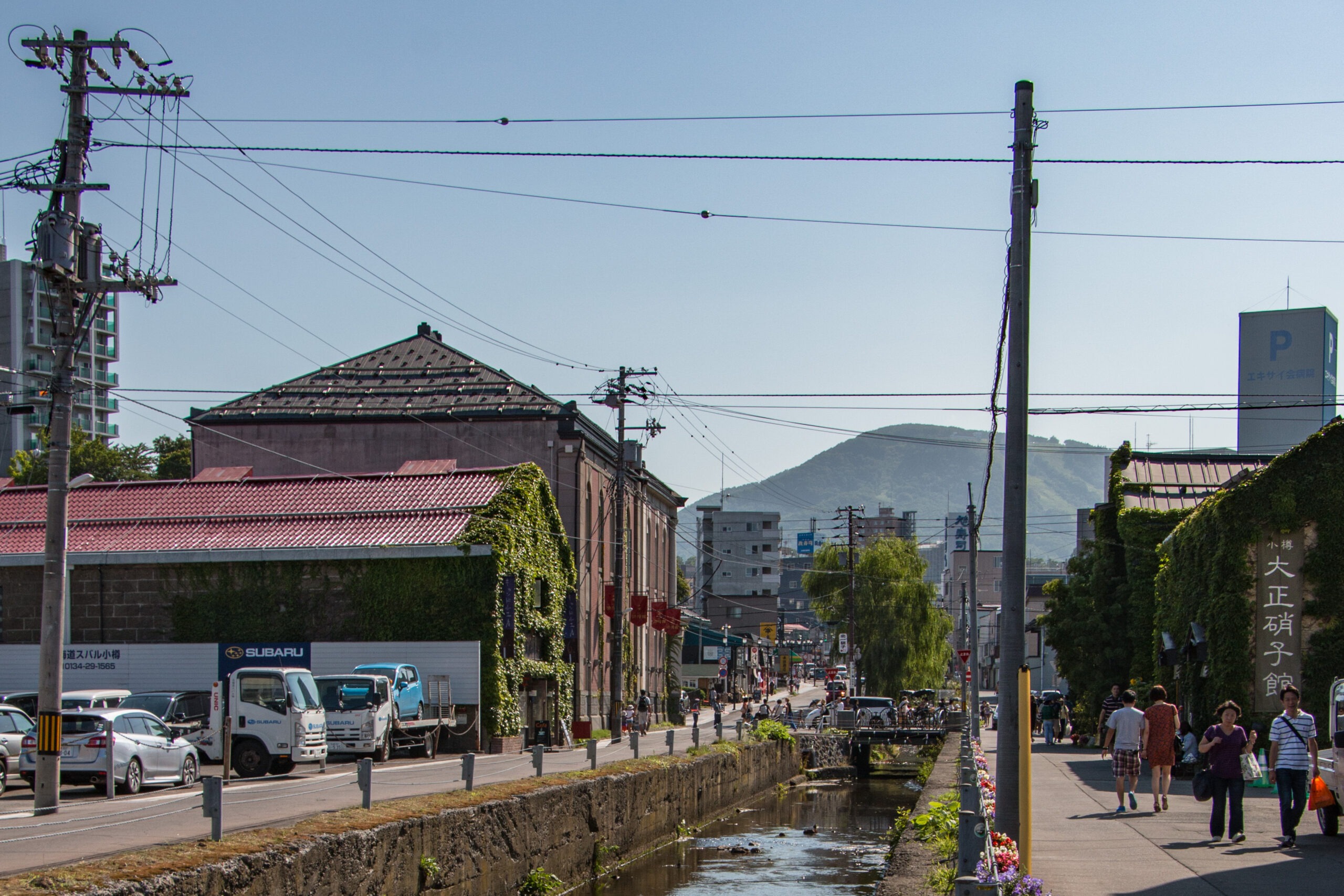 Otaru - narrow waterways near the port